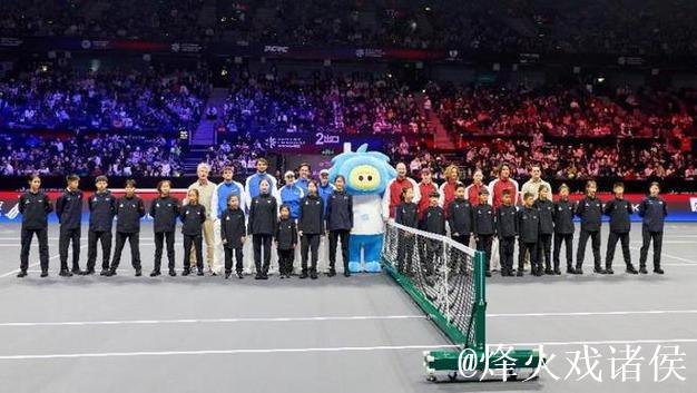 2025世界网球洲际对抗赛(WTCC)震撼开幕 欧洲队2-0世界队 2025世界网球洲际对抗赛(WTCC)震撼开幕 欧洲队2-0世界队