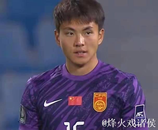 博主:申花再次报价李昊,不过球员新赛季大概率会留队 博主:申花再次报价李昊,不过球员新赛季大概率会留队