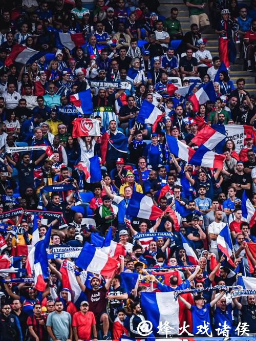 世界杯直播:全球球迷共同狂欢 世界杯直播:全球球迷共同狂欢